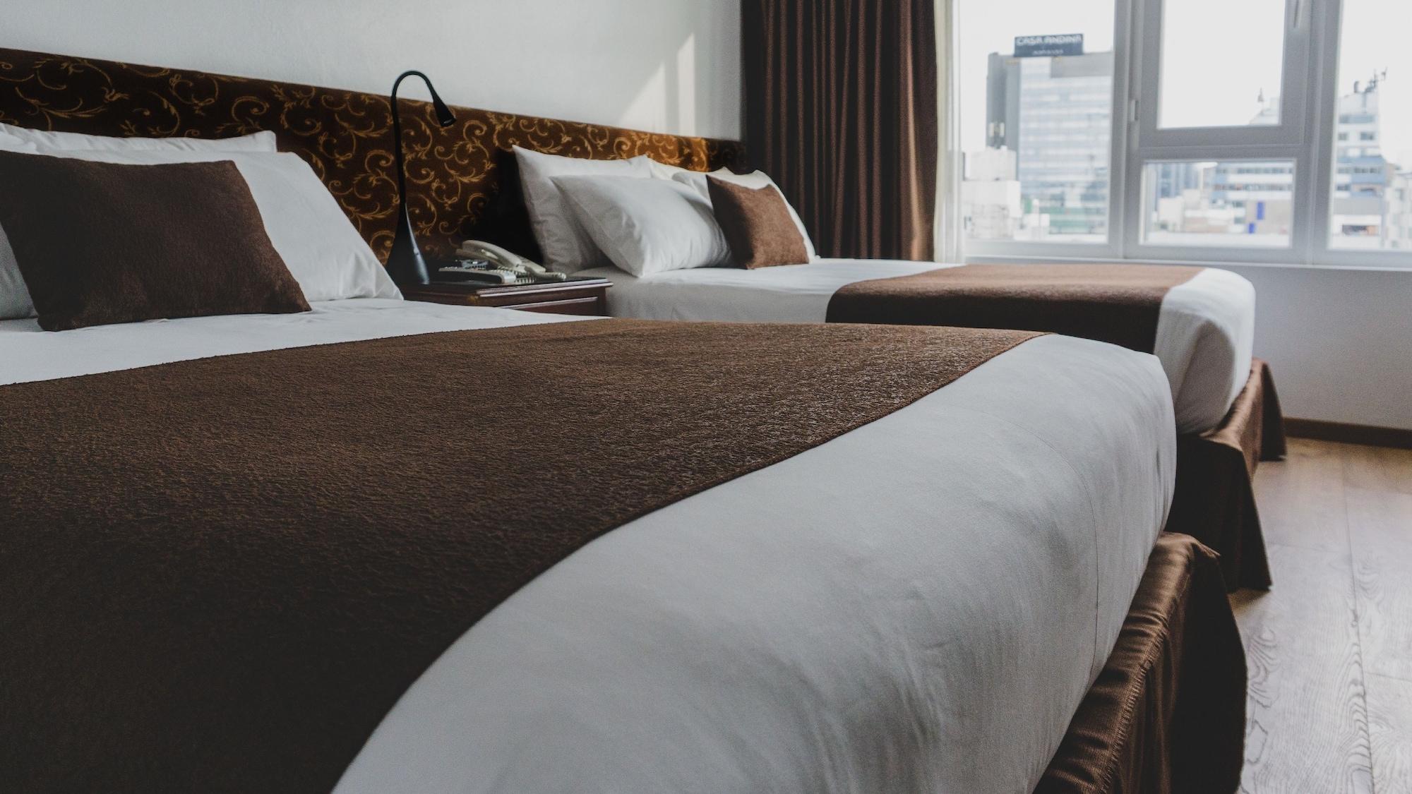 Faraona Grand 4* Lima